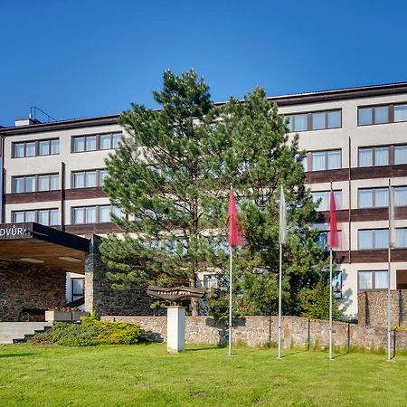 Hotel Skalsky Dvur Bystřice nad Pernštejnem Kültér fotó
