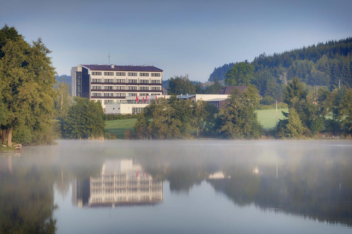 Hotel Skalsky Dvur Bystřice nad Pernštejnem Kültér fotó